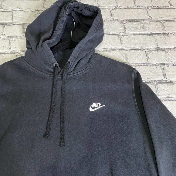 NIKE Hoodie Mens Large Black Blue Tag Small Chest Swoosh Pouch Pocket Pullover - Picture 2 of 5